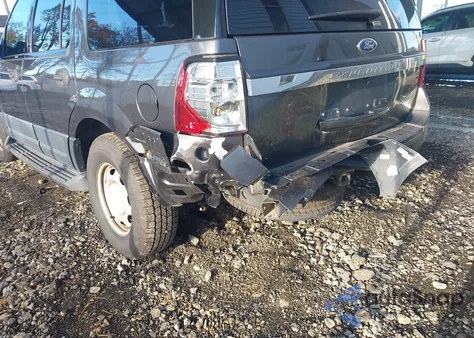 2015 Ford Expedition Xl z USA, uszkodzony, nr VIN 1FMJU1GT6FEF50860